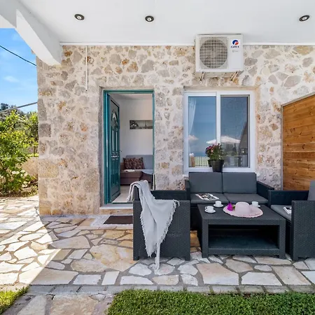 Gkountis Stone 5 Apartment Tsoukaládhes